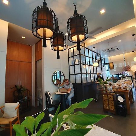 Beautiful Comfortable And Fully Equipped Big Pool Villa With 65Inch Smart Tv Located Near Popular Bangtao Beach And Laguna หาดบางเทา ภายนอก รูปภาพ